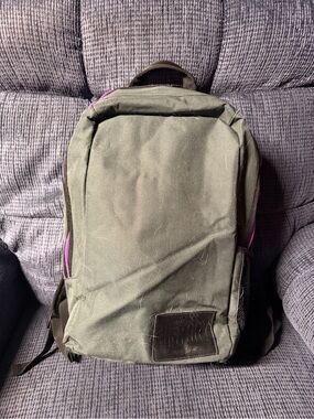 Flag Nor Fail Grey Men's Backpack with Purple Accents